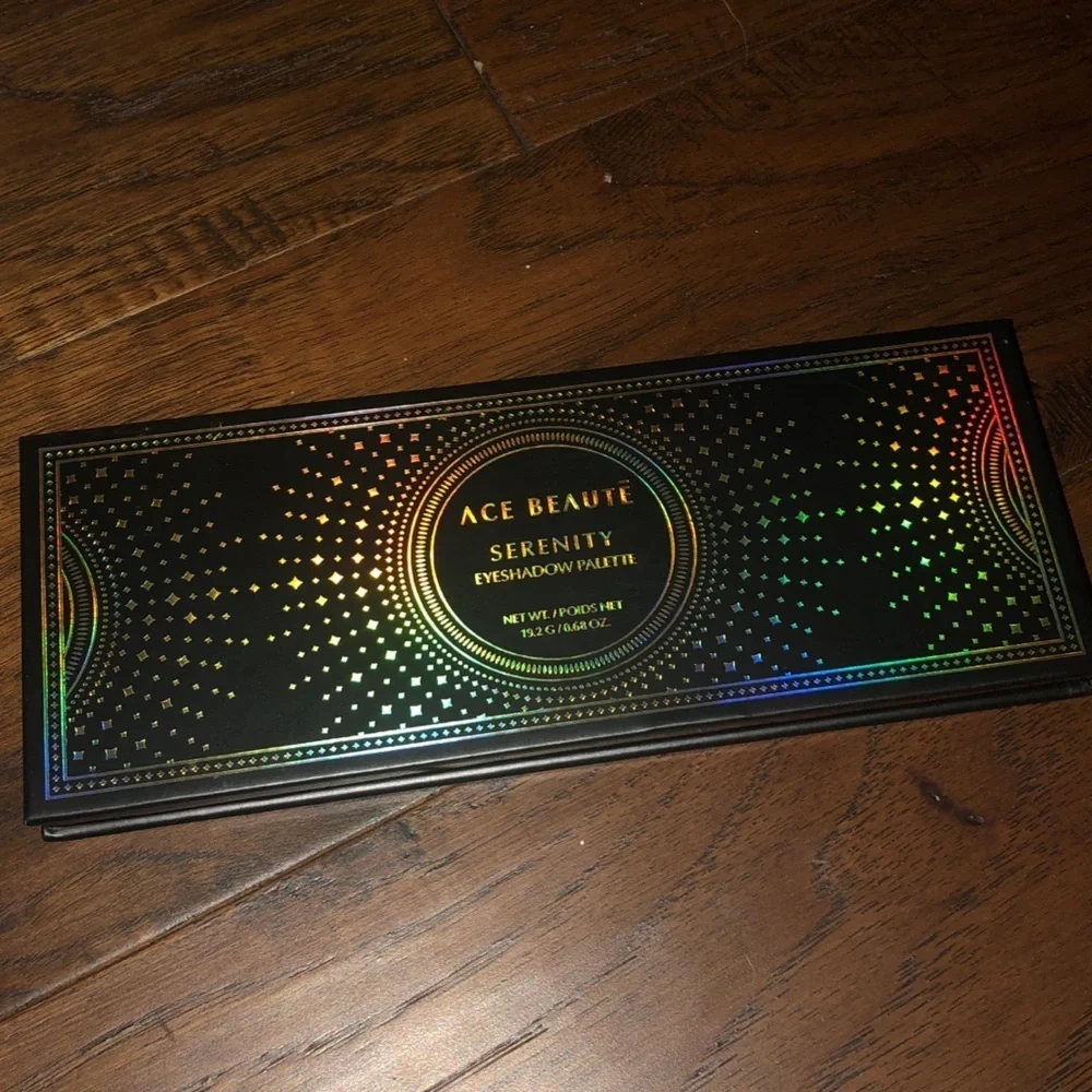 Brand NEW!! Ace Beaute Serenity Eyeshadow Palette